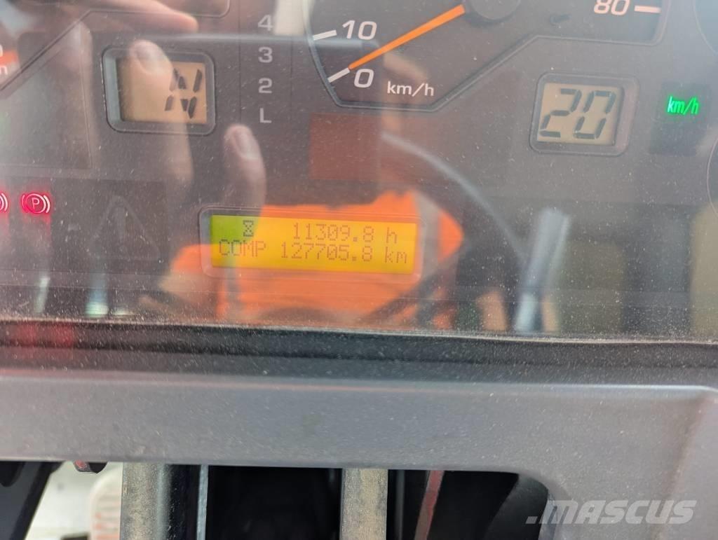 Komatsu HD 605-7 Atliekų išvežimo technika