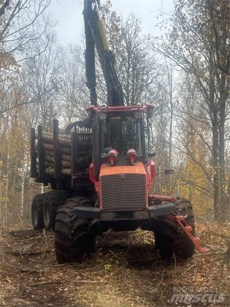 Valmet 840.4 Naudoti miškovežiai (Forvarderiai)