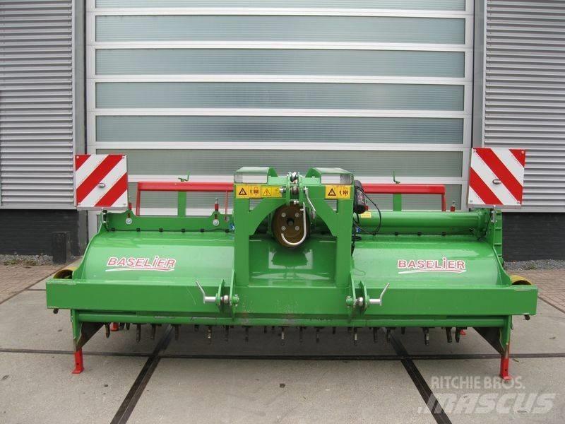 Baselier UKF300 Varomosios akėčios ir žemės frezos