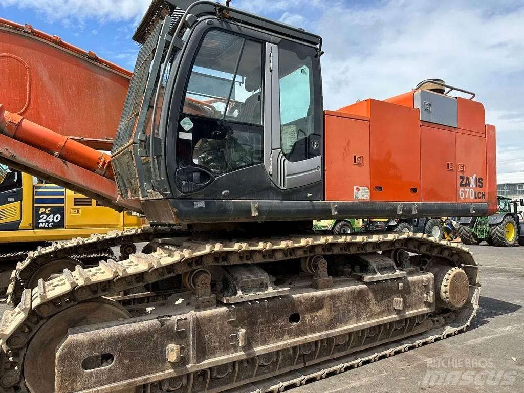 Hitachi ZX670CH-3 Vikšriniai ekskavatoriai