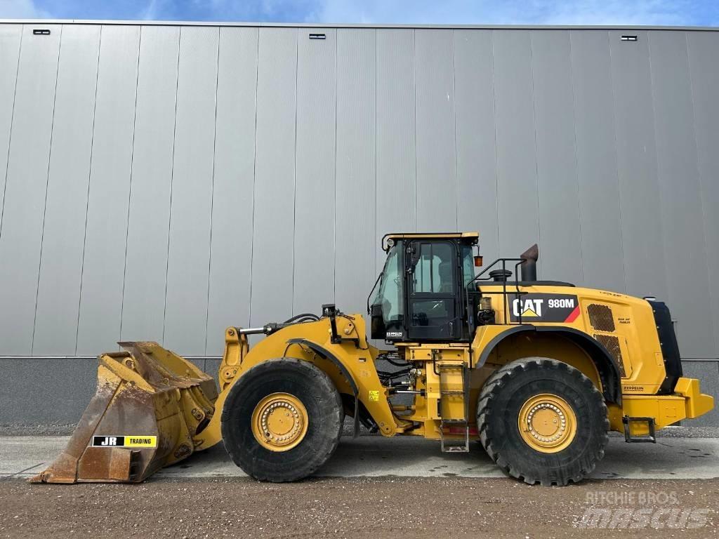 CAT 980 M Naudoti ratiniai krautuvai