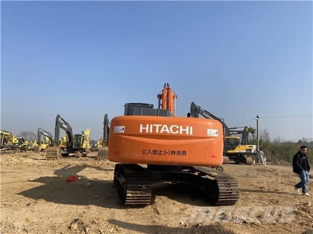Hitachi ZX210 Vikšriniai ekskavatoriai