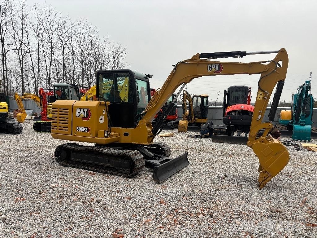 CAT 306E2 Mini ekskavatoriai < 7 t