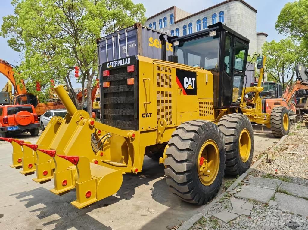 CAT 120 H Greideriai