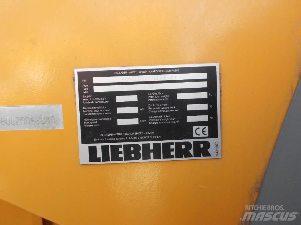Liebherr L 580 Naudoti ratiniai krautuvai