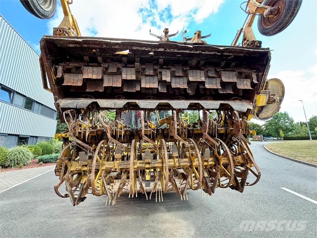 Ropa PANTHER 2 Runkelių kombainai