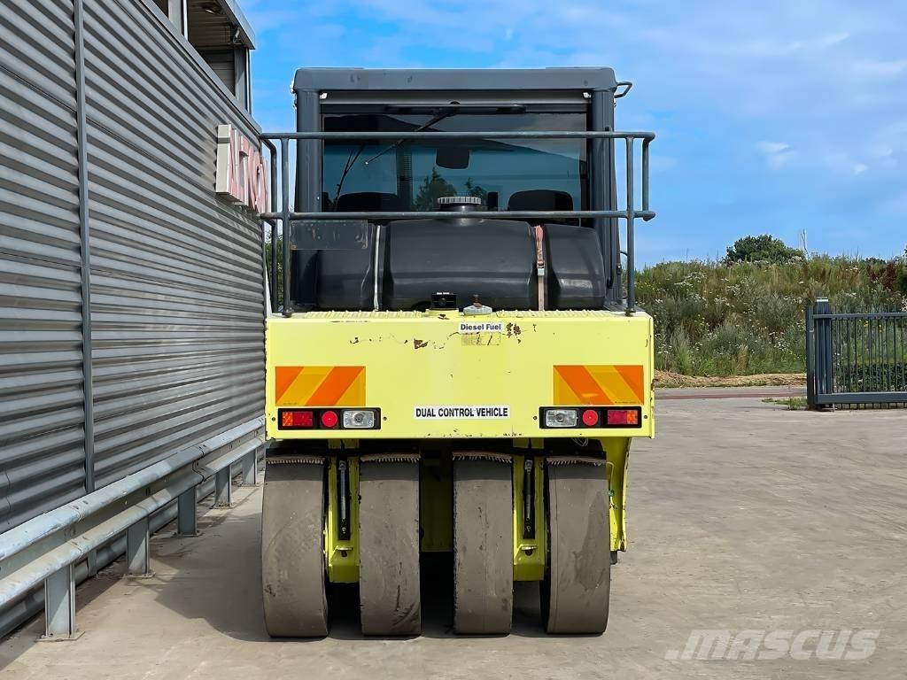 Ammann AP 240 Pneumo volai