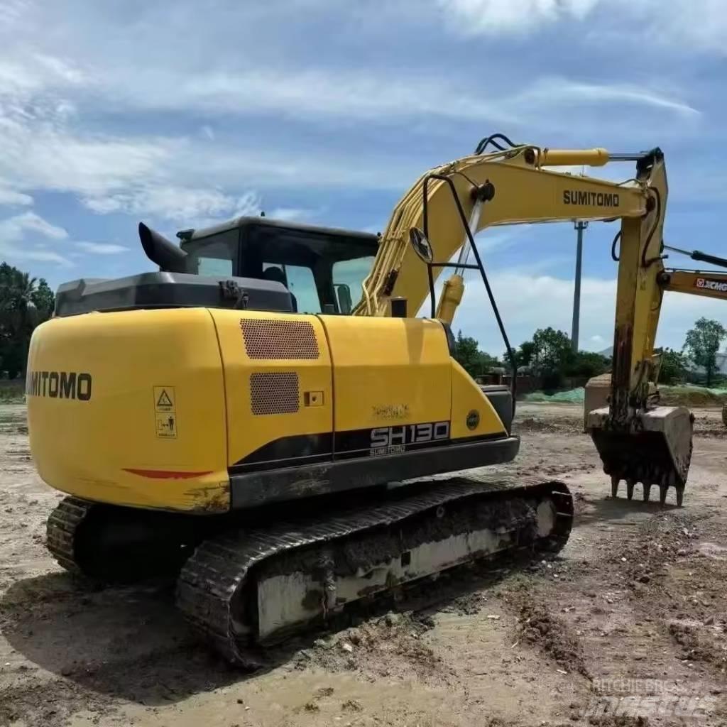 Sumitomo SH130-6 Vikšriniai ekskavatoriai