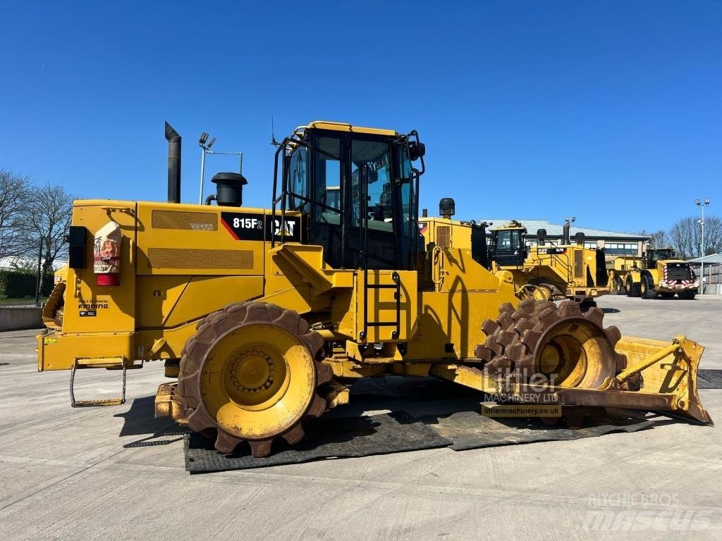 CAT 815 F 2 Gruntiniai volai