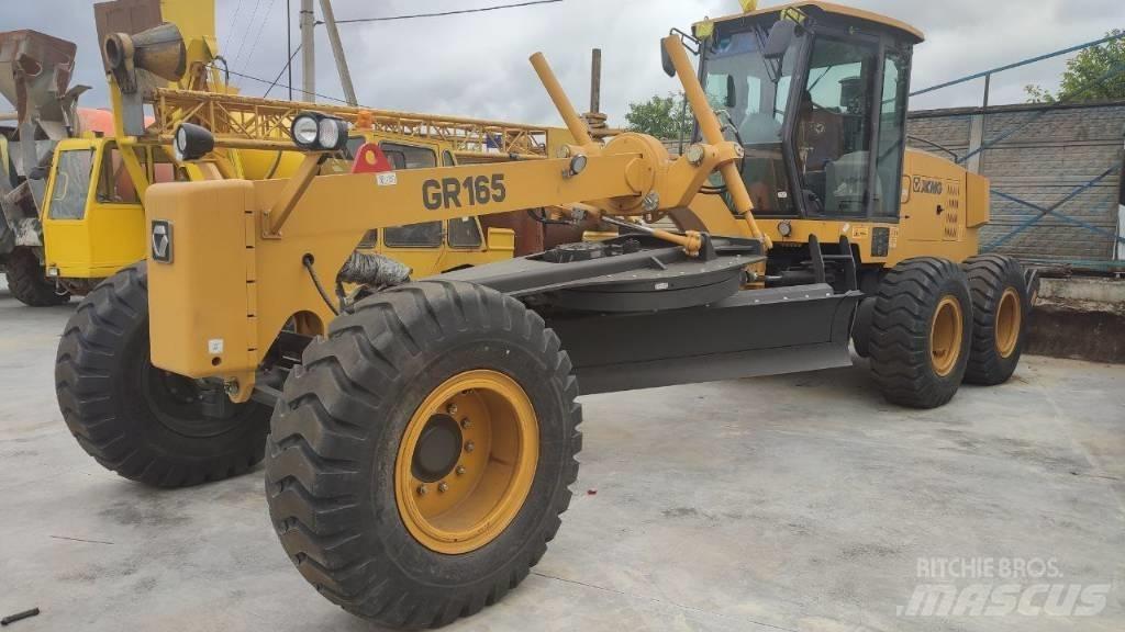 XCMG GR165 Greideriai