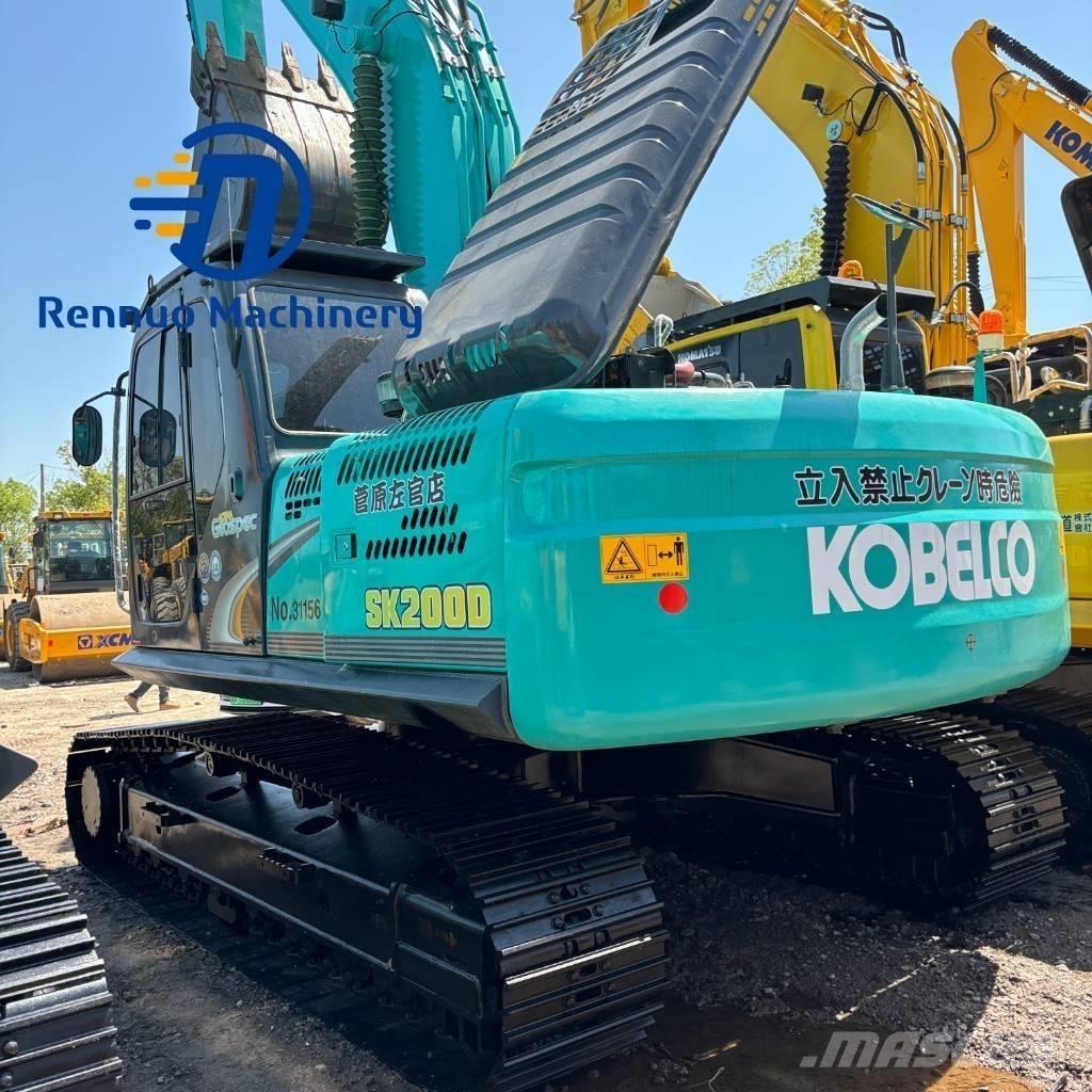 Kobelco SK 200 Vikšriniai ekskavatoriai