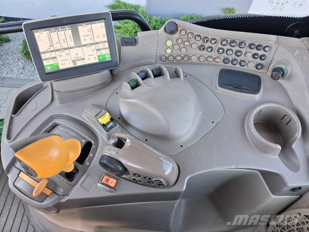 John Deere 6110 R Traktoriai
