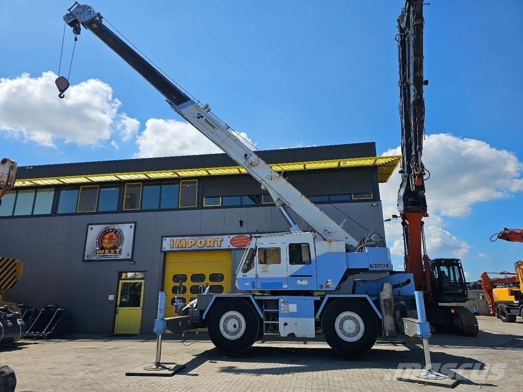 Tadano TR250E Visureigiai kranai