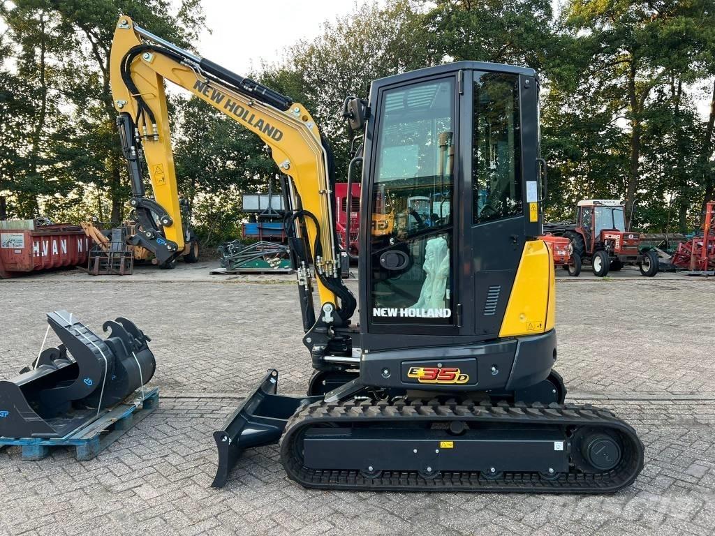 New Holland E 35 D Mini ekskavatoriai < 7 t