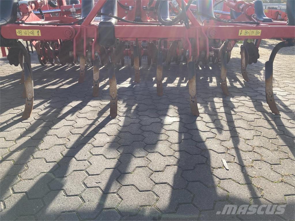 Horsch Terrano 4FX Kultivatoriai