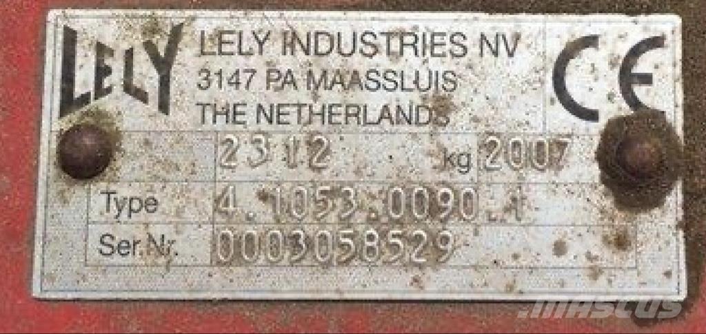 Lely LOTUS 1020 Šieno grėbliai ir vartytuvai