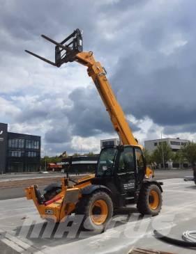JCB 540-140 Teleskopiniai krautuvai