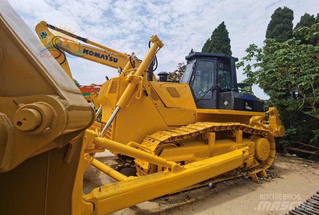 Komatsu D 155 AX Vikšriniai buldozeriai