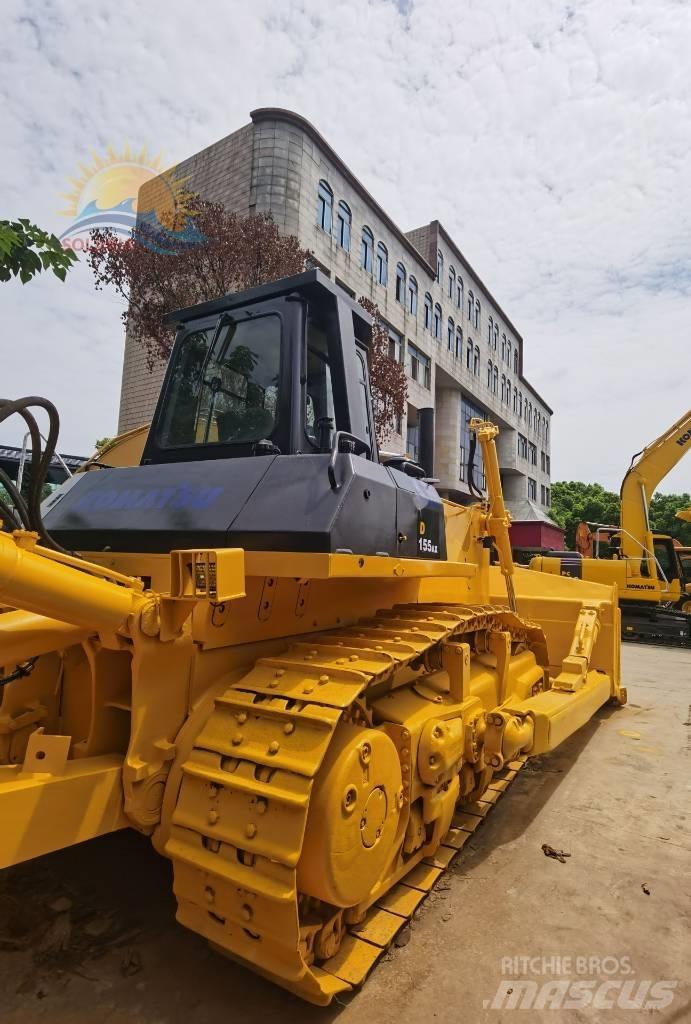 Komatsu D 155 AX Vikšriniai buldozeriai