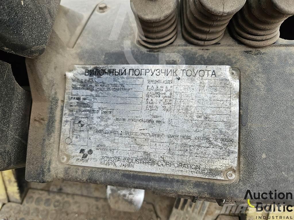 Toyota 7 FB 15 Elektriniai šakiniai krautuvai