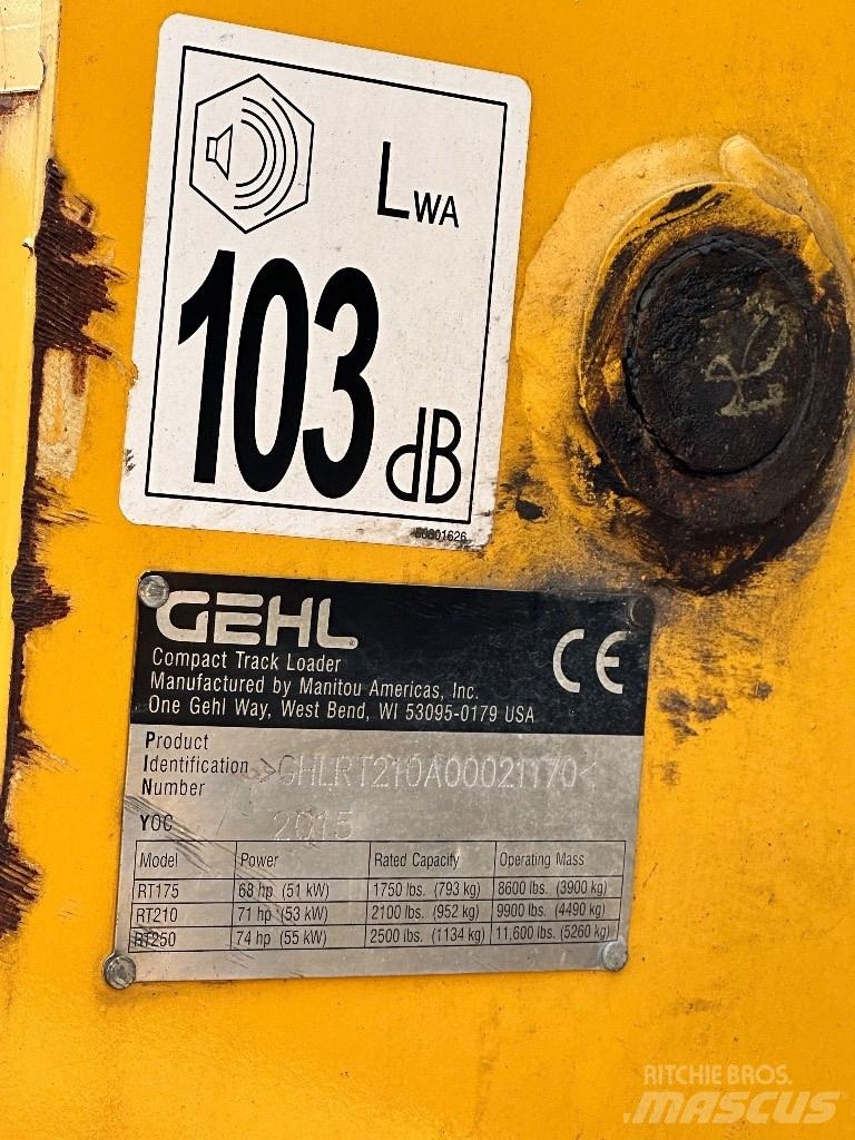 Gehl RT 210 Krautuvai su šoniniu pasukimu
