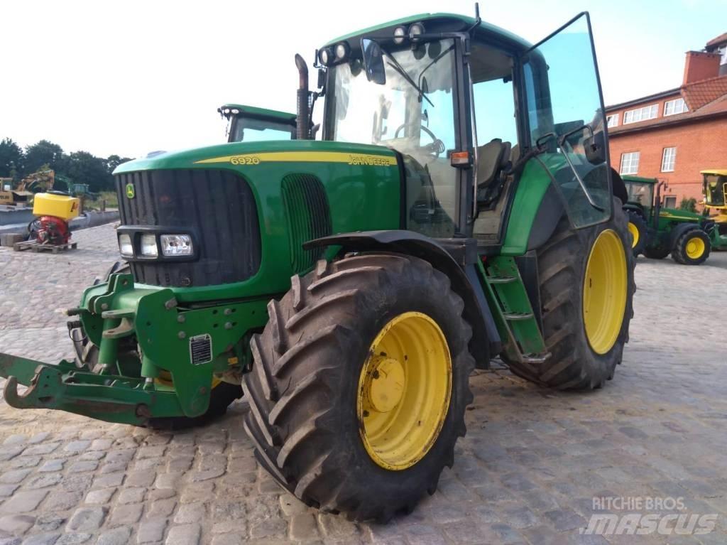 John Deere 6920 Traktoriai