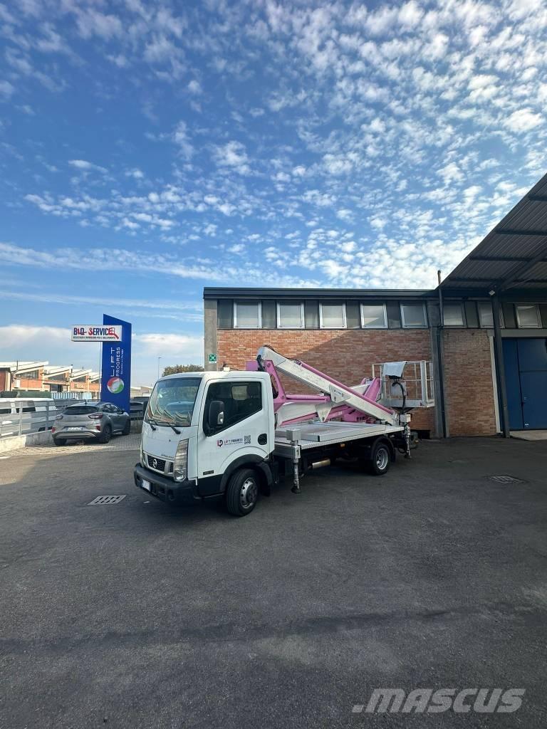 Multitel MX 250 Ant vilkikų montuojamos kėlimo platformos