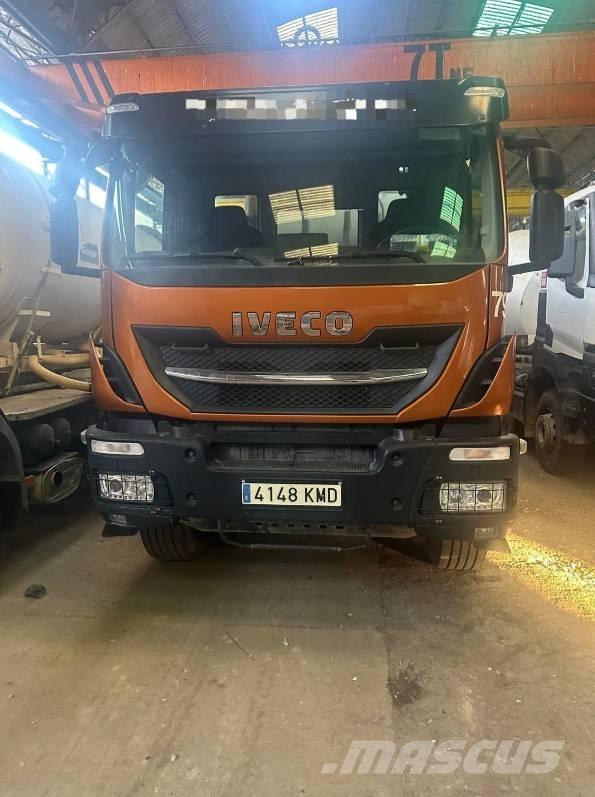 Iveco Hormigonera Betono siurbliai