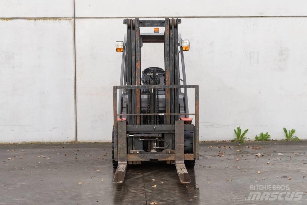 Manitou MI 30 D Dyzeliniai krautuvai