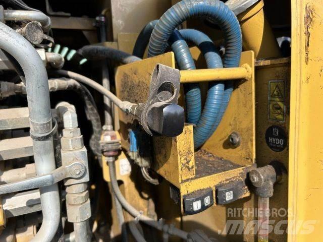 CAT 308E 2014 Vidutinės galios ekskavatoriai 7-12 t