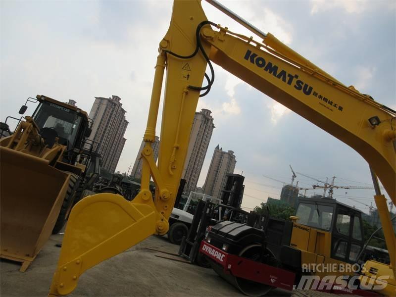 Komatsu PC 200-7 Vikšriniai ekskavatoriai