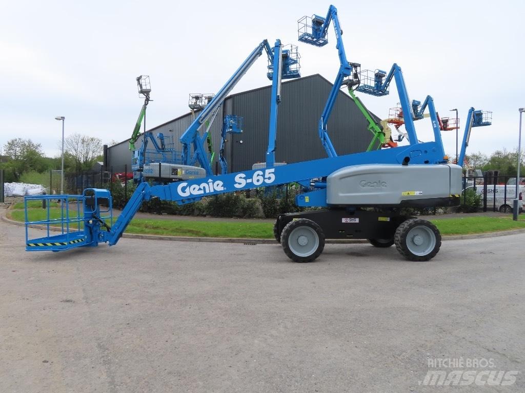 Genie S 65 Teleskopiniai keltuvai