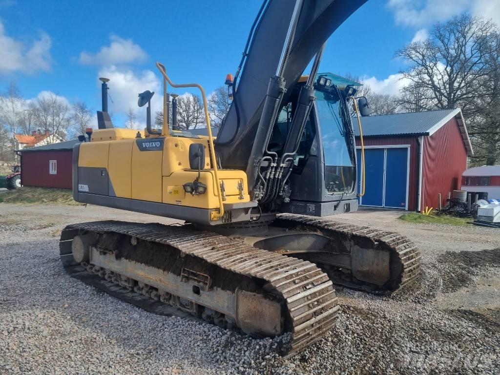 Volvo EC 220 DL Vikšriniai ekskavatoriai
