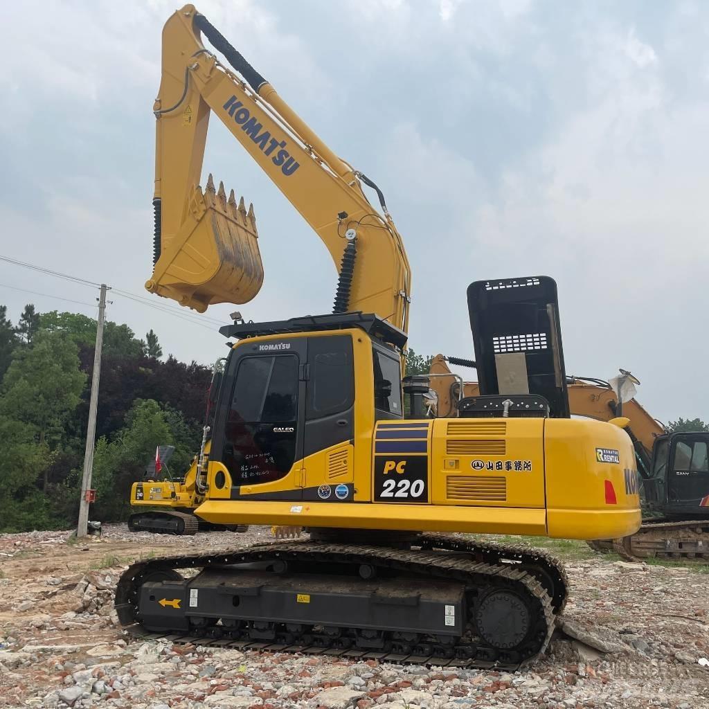 Komatsu PC 220-8 Vikšriniai ekskavatoriai
