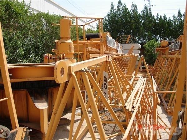 Liebherr 100LC Bokštiniai kranai