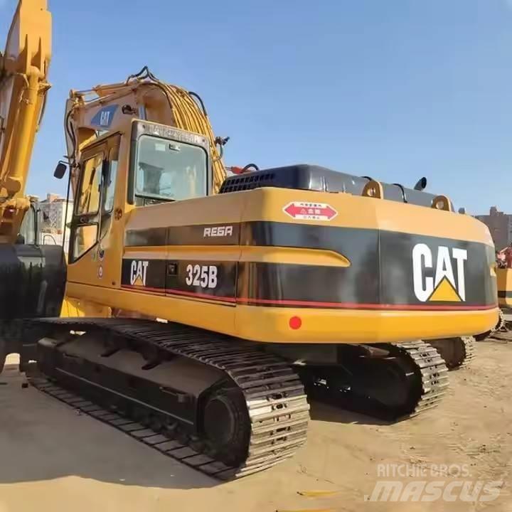 CAT CAT323B Vidutinės galios ekskavatoriai 7-12 t