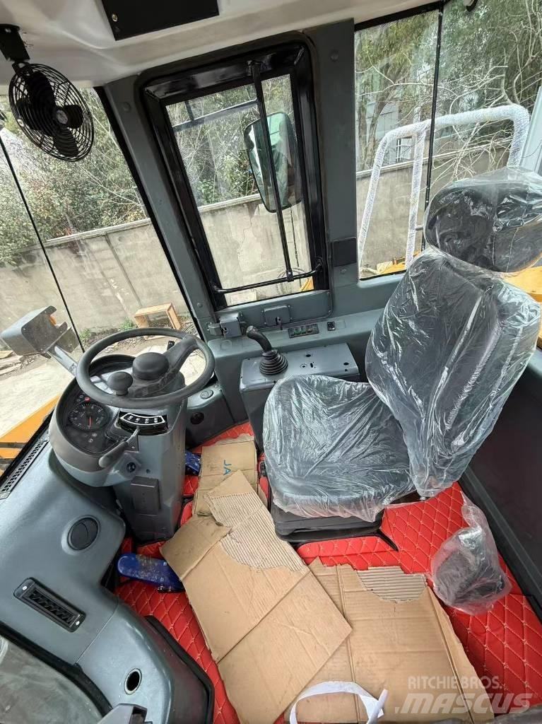 SDLG LG 956 L Naudoti ratiniai krautuvai