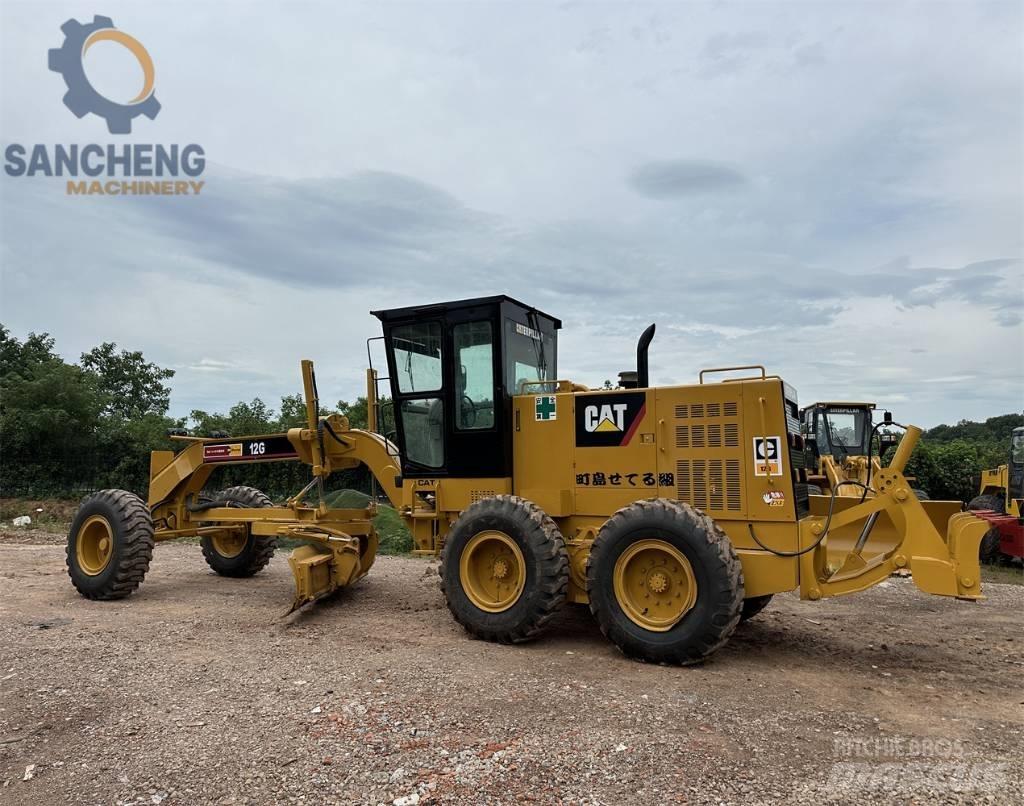 CAT 12 G Greideriai