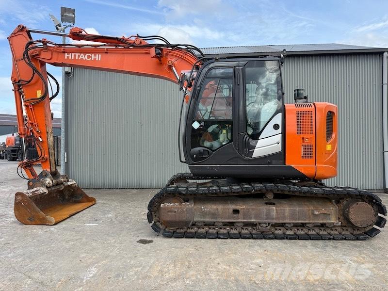 Hitachi ZX 135 US-5B Vikšriniai ekskavatoriai