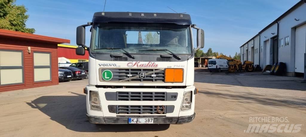 Volvo FM 12 Sunkvežimiai su keliamuoju kabliu