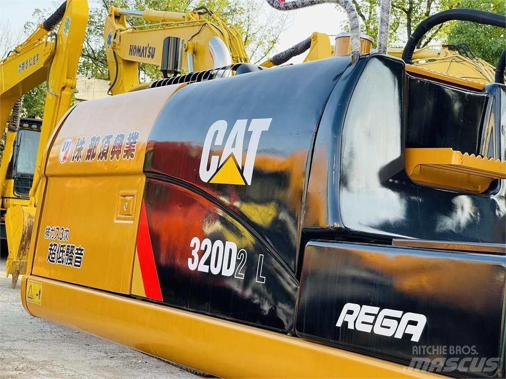 CAT 320d2l Vikšriniai ekskavatoriai
