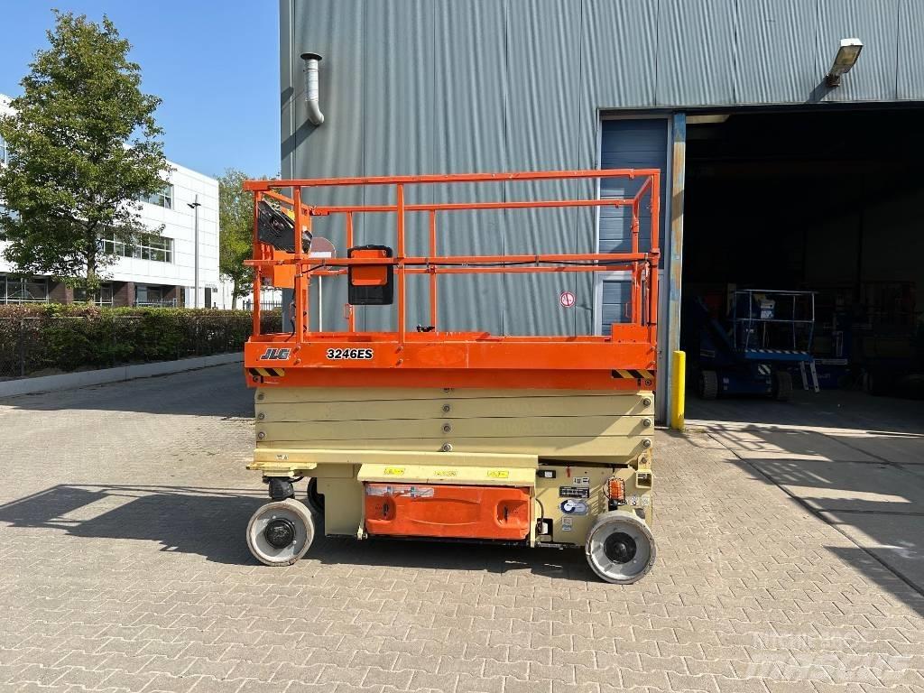 JLG 3246 ES Žirkliniai keltuvai