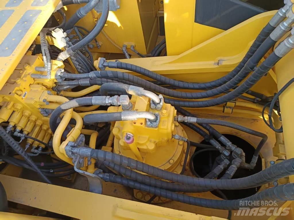Komatsu PC360 Vikšriniai ekskavatoriai