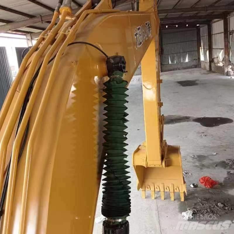 CAT 320 D Vikšriniai ekskavatoriai