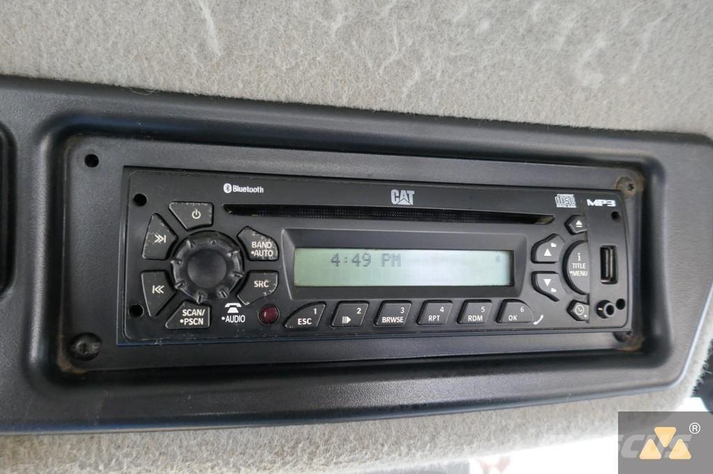 CAT 966K Naudoti ratiniai krautuvai