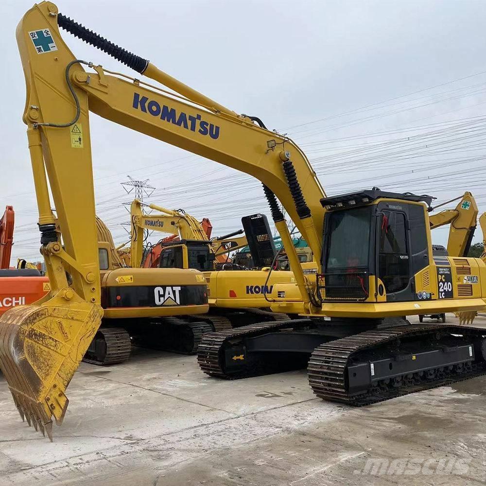 Komatsu PC 240 Vikšriniai ekskavatoriai