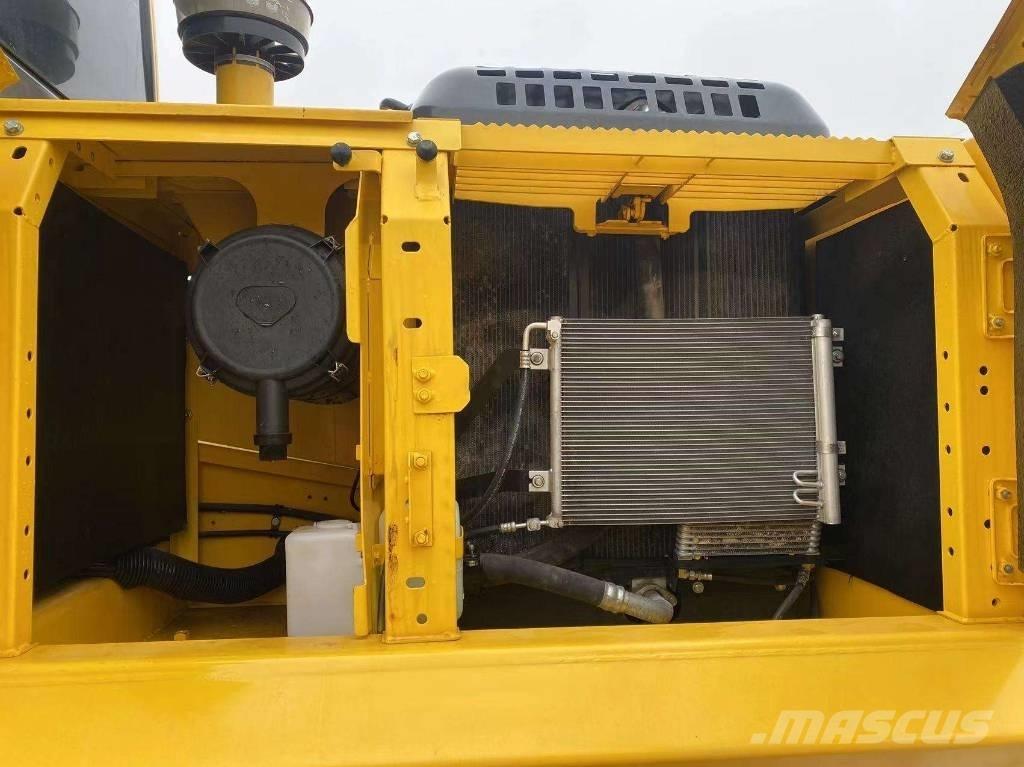 Komatsu PC 240 Vikšriniai ekskavatoriai