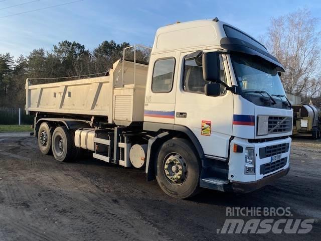 Volvo FM 9 Savivarčių priekabų vilkikai