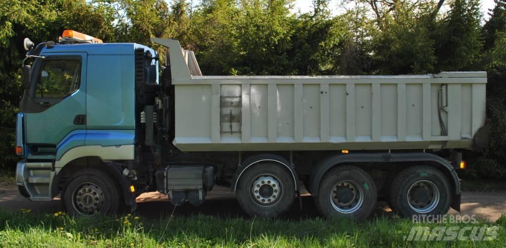 Sisu E12 Savivarčių priekabų vilkikai