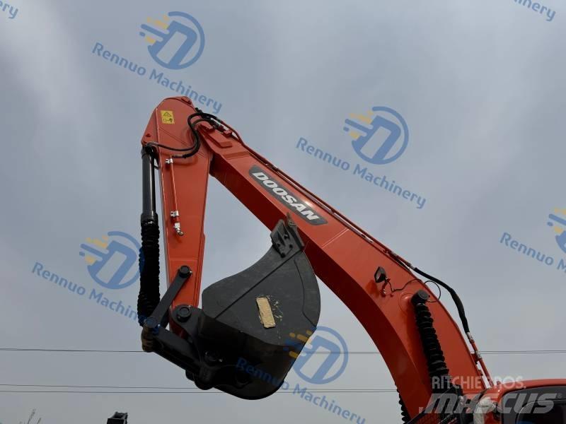 Doosan DX 225 LC-9C Vikšriniai ekskavatoriai